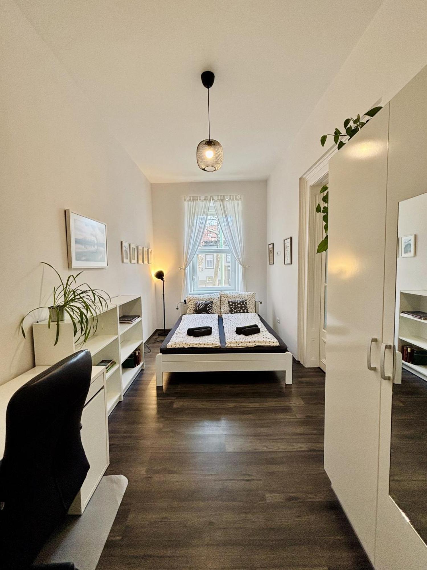 Art Apartment Szeged Eksteriør bilde
