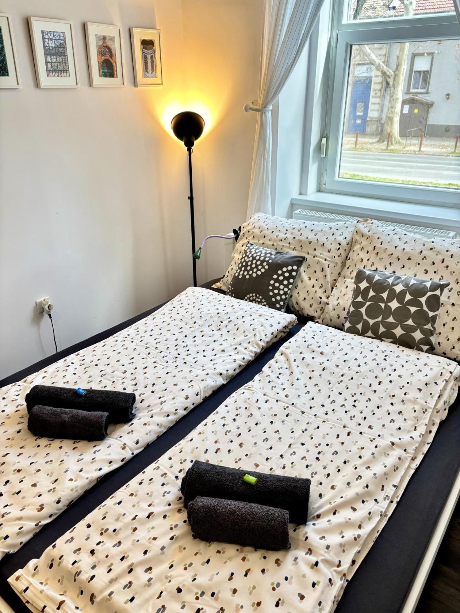 Art Apartment Szeged Eksteriør bilde