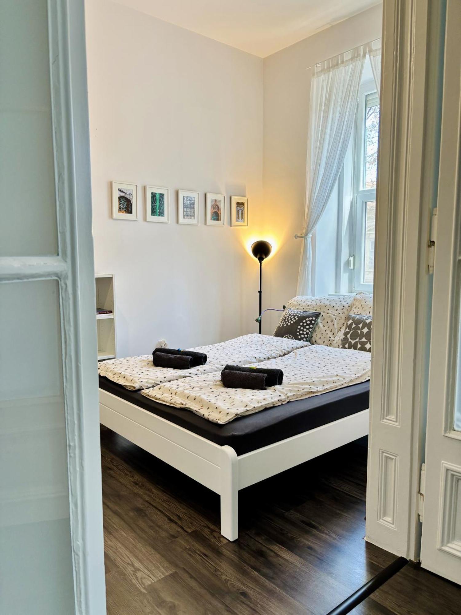 Art Apartment Szeged Eksteriør bilde